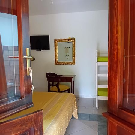 Casa Di Campagna Dal Pozzo Sorso Habitación foto